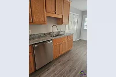 243 Katelyn, Warner Robins, GA 31088 - Photo 5