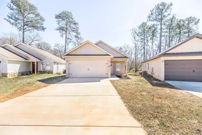 139 Rolling Woods Circle, Warner Robins, GA 31088 - Photo 3