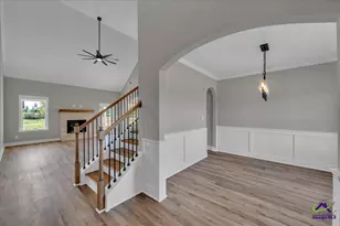 438 Burlington Dr, Macon, GA 31052 - Photo 3