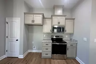 1801 Quail Ridge Ln, Perry, GA 31069 - Photo 3