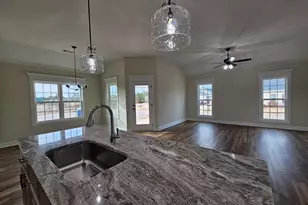 1802 Quail Ridge Ln, Perry, GA 31069 - Photo 11