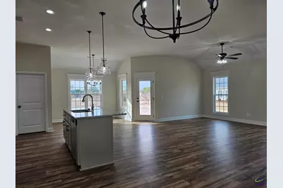1802 Quail Ridge Lane, Perry, GA 31069 - Photo 5