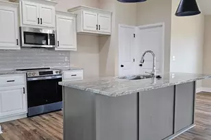 1803 Quail Ridge Ln, Perry, GA 31069 - Photo 17