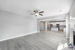 201 Bald Cypress Dr, Perry, GA 31069 - Photo 7