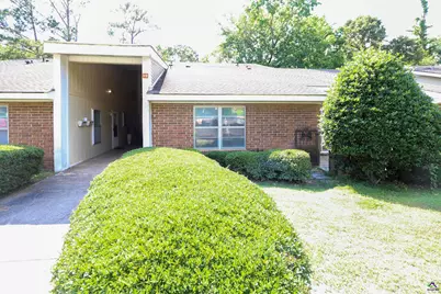 110C Westcliff Center, Warner Robins, GA 31093 - Photo 1