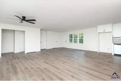 216 Randall Drive, Warner Robins, GA 31088 - Photo 13