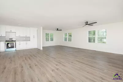 216 Randall Drive, Warner Robins, GA 31088 - Photo 7