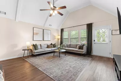 1100 Kenwood Drive, Perry, GA 31069 - Photo 3