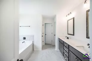 212 Meadows Ln, Bonaire, GA 31005 - Photo 29