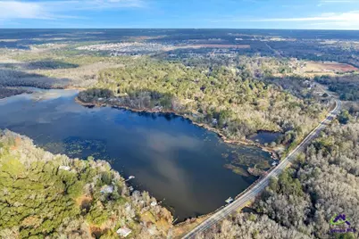 304 N Lake Drive, Perry, GA 31069 - Photo 9