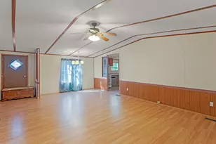 245 Brooks Rd, Jackson, GA 30233 - Photo 3