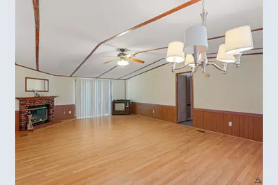 245 Brooks Road, Jackson, GA 30233 - Photo 5