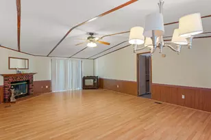 245 Brooks Rd, Jackson, GA 30233 - Photo 5