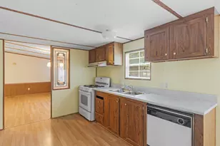 245 Brooks Rd, Jackson, GA 30233 - Photo 7