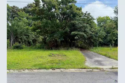 2801 Deeb, Macon, GA 31206 - Photo 1