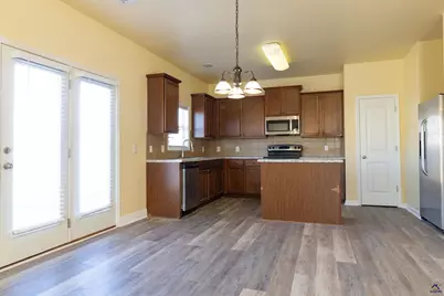 112 Abelia Lane, Byron, GA 31008 - Photo 7