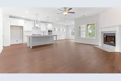 304 Air View Drive, Warner Robins, GA 31093 - Photo 13