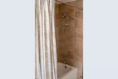 76 E Grant Street, Mcrae, GA 31055 - Photo 9