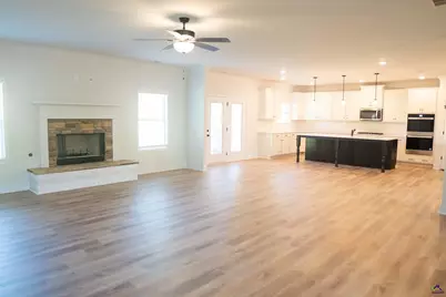 306 Garnet Drive, Bonaire, GA 31005 - Photo 11