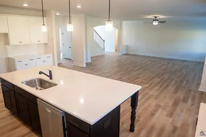 306 Garnet Drive, Bonaire, GA 31005 - Photo 15