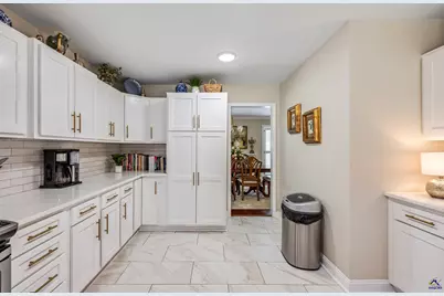 1021 Bass Road, Macon, GA 31210 - Photo 7