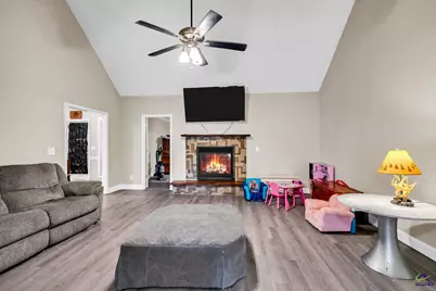 211 Crakston Court, Bonaire, GA 31005 - Photo 5