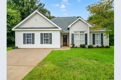 211 Crakston Court, Bonaire, GA 31005 - Photo 1