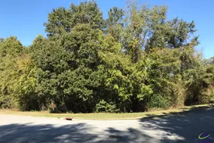 128 Oakview Club Dr, Macon, GA 31216 - Photo 1