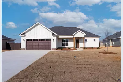 111 Nash Court, Perry, GA 31069 - Photo 1