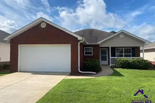 205 S Houston Springs Blvd, Perry, GA 31069 - Photo 1