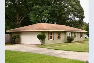 105 Grove Lane, Warner Robins, GA 31088 - Photo 1