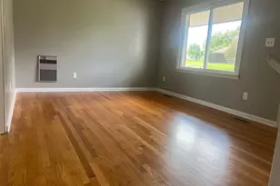 213 Self St, Warner Robins, GA 31088 - Photo 9