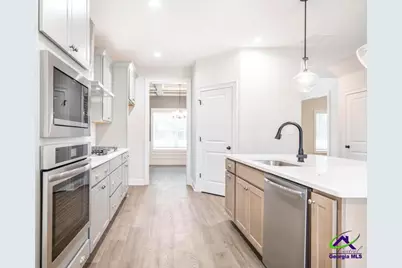 401 Bella Notte Circle, Warner Robins, GA 31088 - Photo 9