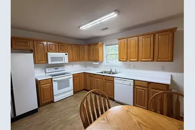 1304 Davis Avenue, Perry, GA 31069 - Photo 3