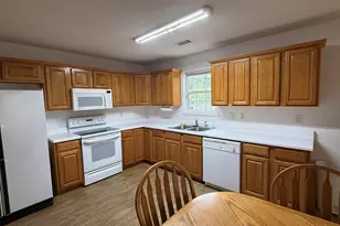 1304 Davis Ave, Perry, GA 31069 - Photo 3