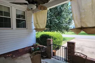 51 Merritt St, Hawkinsville, GA 31036 - Photo 9