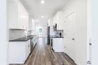 100 Leisure Pointe Cove, Warner Robins, GA 31088 - Photo 9