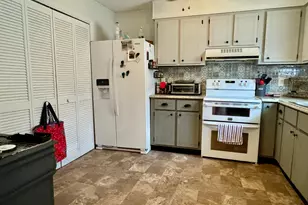 124 Stonehedge Drive, Warner Robins, GA 31088 - Photo 3