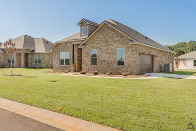 104 Hunt's Landing Drive, Kathleen, GA 31047 - Photo 1