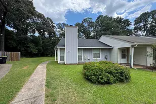 282 Somerset Dr, Warner Robins, GA 31088 - Photo 1