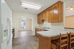 102 Meadow Ct, Warner Robins, GA 31088 - Photo 17