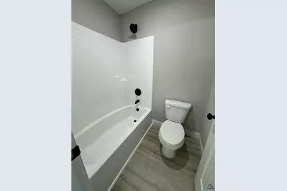 240 Beau Claire Circle, Warner Robins, GA 31008 - Photo 21