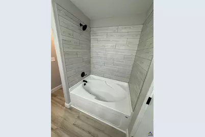 240 Beau Claire Circle, Warner Robins, GA 31008 - Photo 15