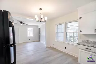 209 Calhoun St, Fort Valley, GA 31030 - Photo 11