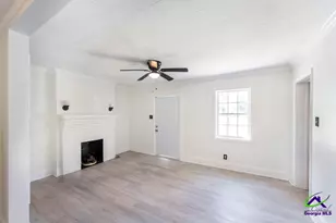 209 Calhoun St, Fort Valley, GA 31030 - Photo 9