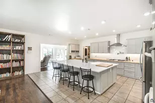 1979 Dent Rd, Musella, GA 31066 - Photo 11