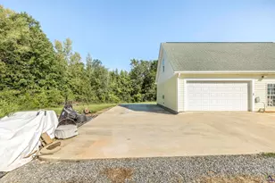 1979 Dent Rd, Musella, GA 31066 - Photo 73