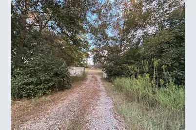 140 Racetrack Drive, Cochran, GA 31014 - Photo 33