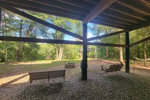 319 Riverside Dr, Hawkinsville, GA 31036 - Photo 5