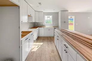 206 Sutton Dr, Perry, GA 31069 - Photo 3